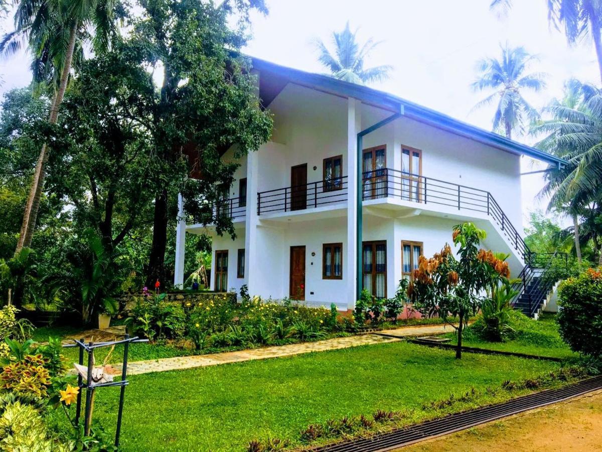Athkandura Hotel Habarana Ngoại thất bức ảnh