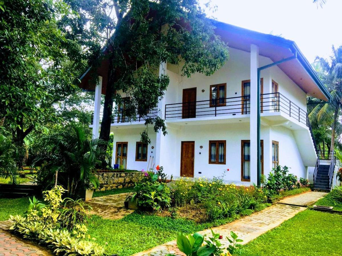 Athkandura Hotel Habarana Ngoại thất bức ảnh